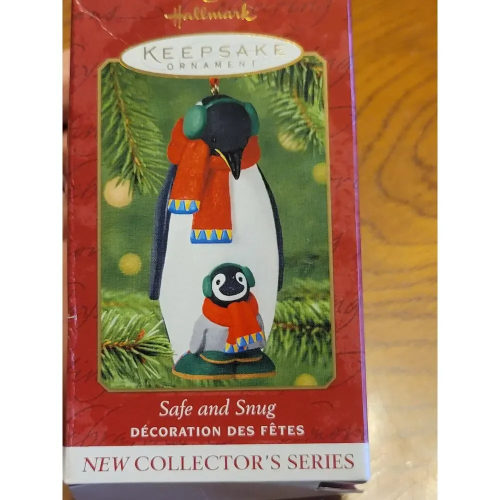 Hallmark Keepsake 2001 Safe and Snug Mother Baby Penguin Christmas‎ Ornament